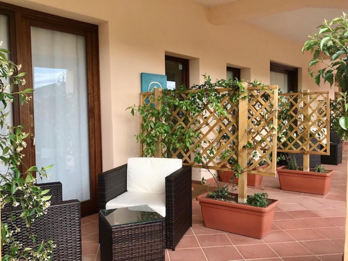Esmeralda'S Rooms Porto San Paolo  Exteriér fotografie